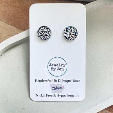 Stud Earrings: Cracked Ice Silver