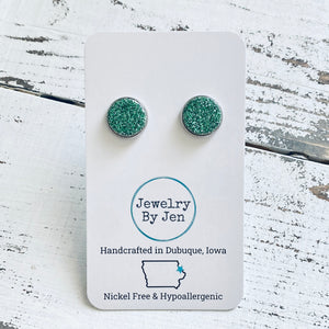 Stud Earrings: Fine Glitter Green