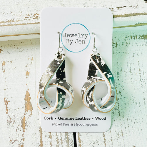 Knot Earrings: Composition Notebook