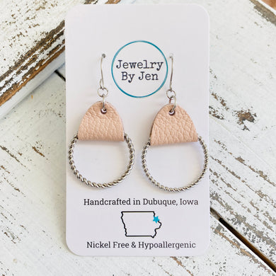 Twisted Hoop Earrings: Blush