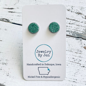 Stud Earrings: Fine Glitter Green