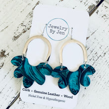 Load image into Gallery viewer, Split Flower Earrings: Aquamarine Tooled