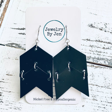Double Chevron Earrings: Black