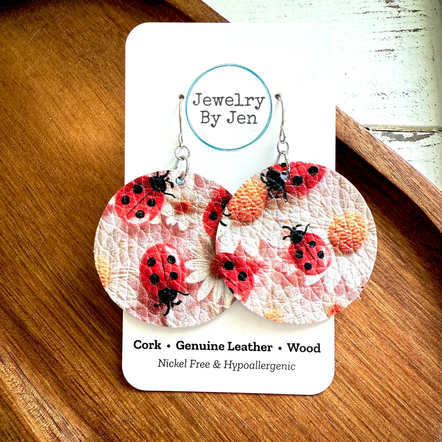 Circle: Ladybugs & Daisies