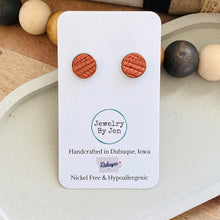 Load image into Gallery viewer, Stud Earrings: Rust Palm Leather
