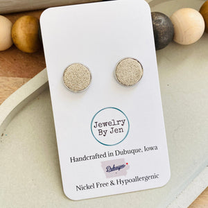 Stud Earrings: Cream Dazzle