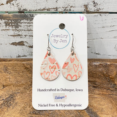 Small Teardrop: Pink Hearts