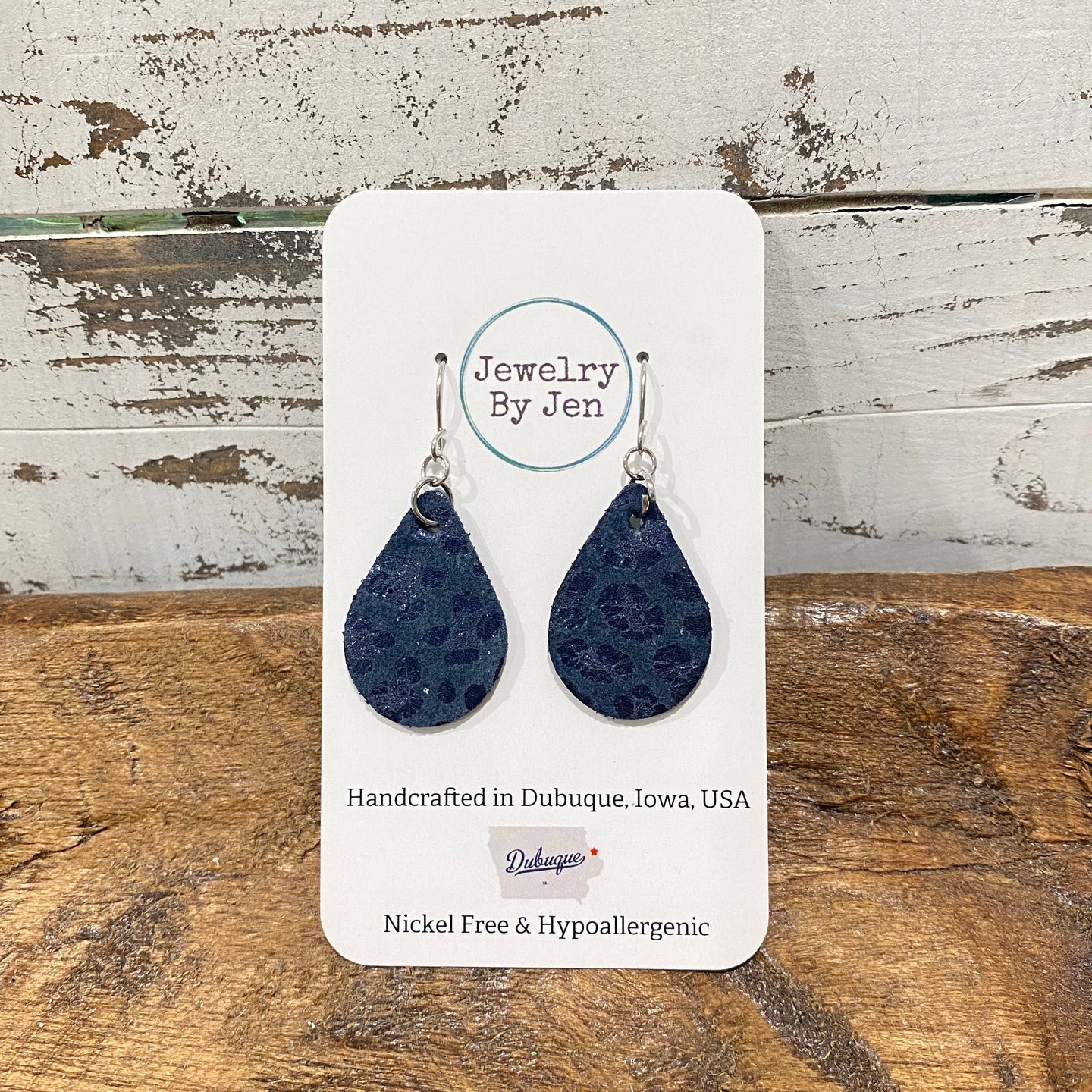 Small Teardrop: Navy Cheetah