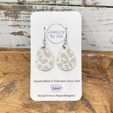 Small Teardrop: Cream Cheetah