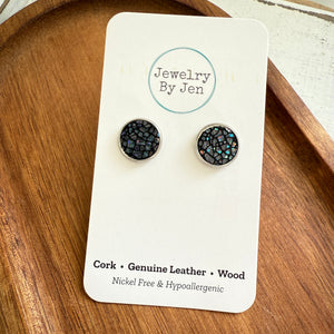 Stud Earrings: Cracked Ice Black