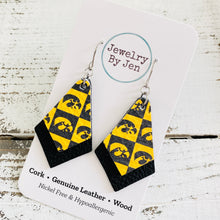 Load image into Gallery viewer, Iowa Hawkeyes Checkerboard Double Stacked Earrings