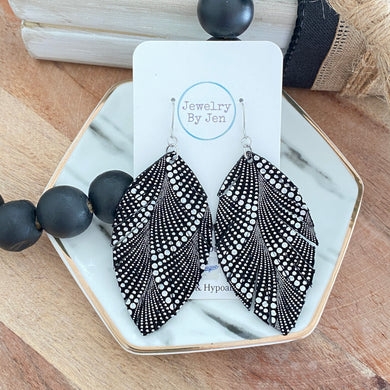 Fringe Leaf: Silver Holographic on Black