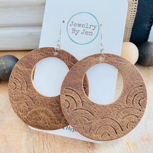 Embossed Rainbow Circle: Vintage Cowboy
