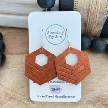 Load image into Gallery viewer, Embossed Hexagon Earrings: Pearlized Rust Cork