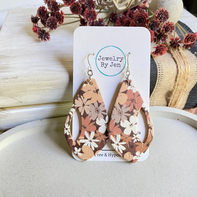 Side Cutout Teardrop: Brown Floral