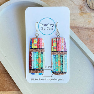 Bar Earrings (Medium): Books