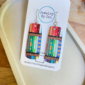 Bar Earrings (Medium): Books