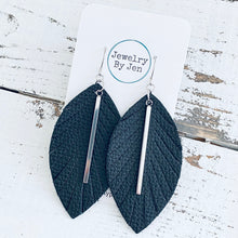 Load image into Gallery viewer, Fringe Leaf Earrings: Black w/Silver Bar