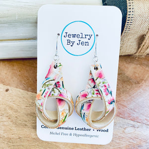 Knot Earrings: Tulips