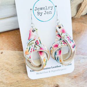 Knot Earrings: Tulips