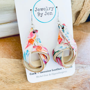 Knot Earrings: Tulips