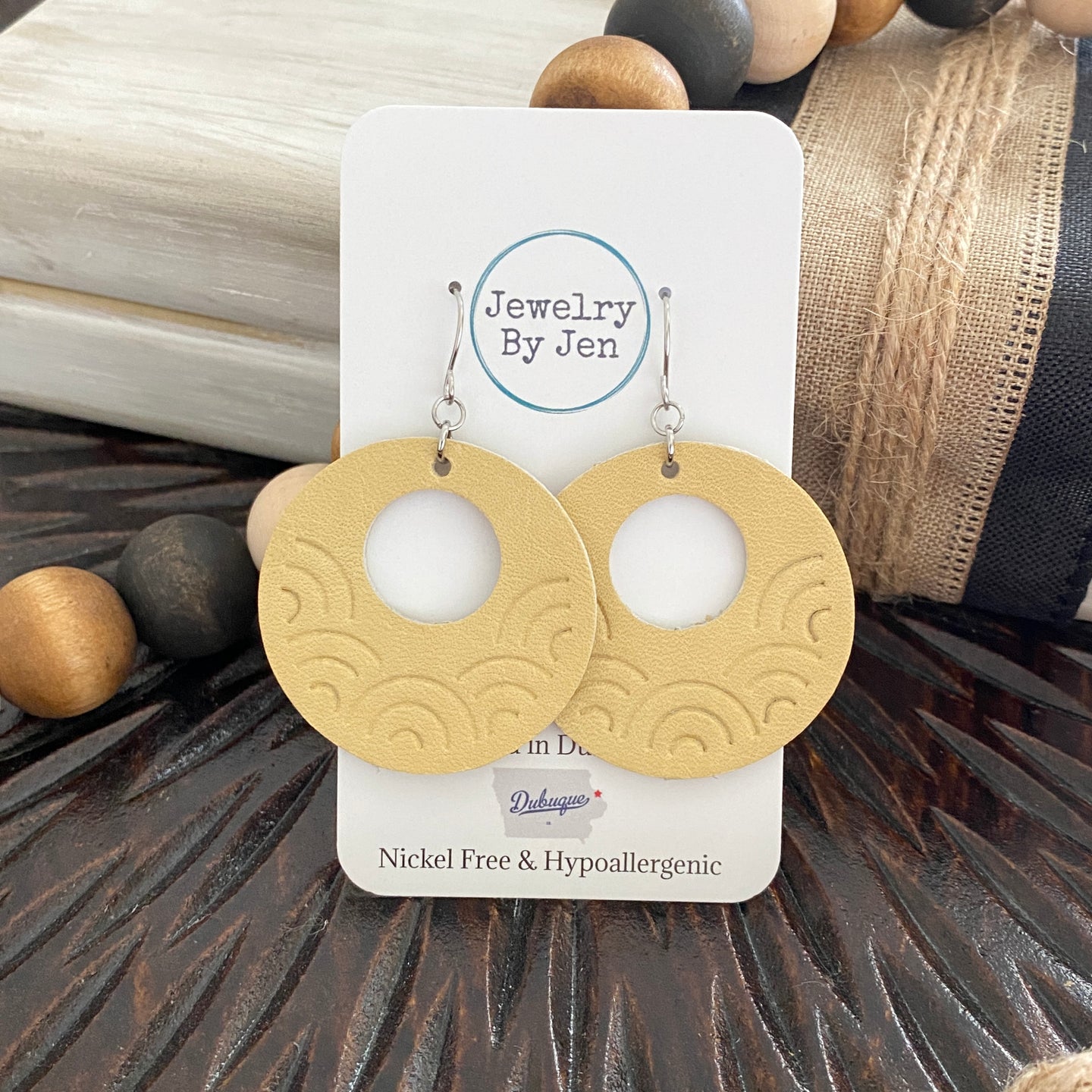 Embossed Rainbow Circle Earrings: Pale Yellow