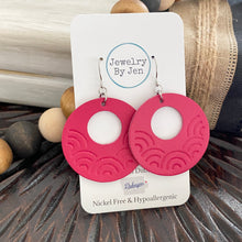 Load image into Gallery viewer, Embossed Rainbow Circle Earrings: Fuchsia