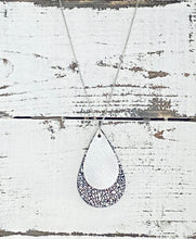 Load image into Gallery viewer, Silver Crackle Necklace