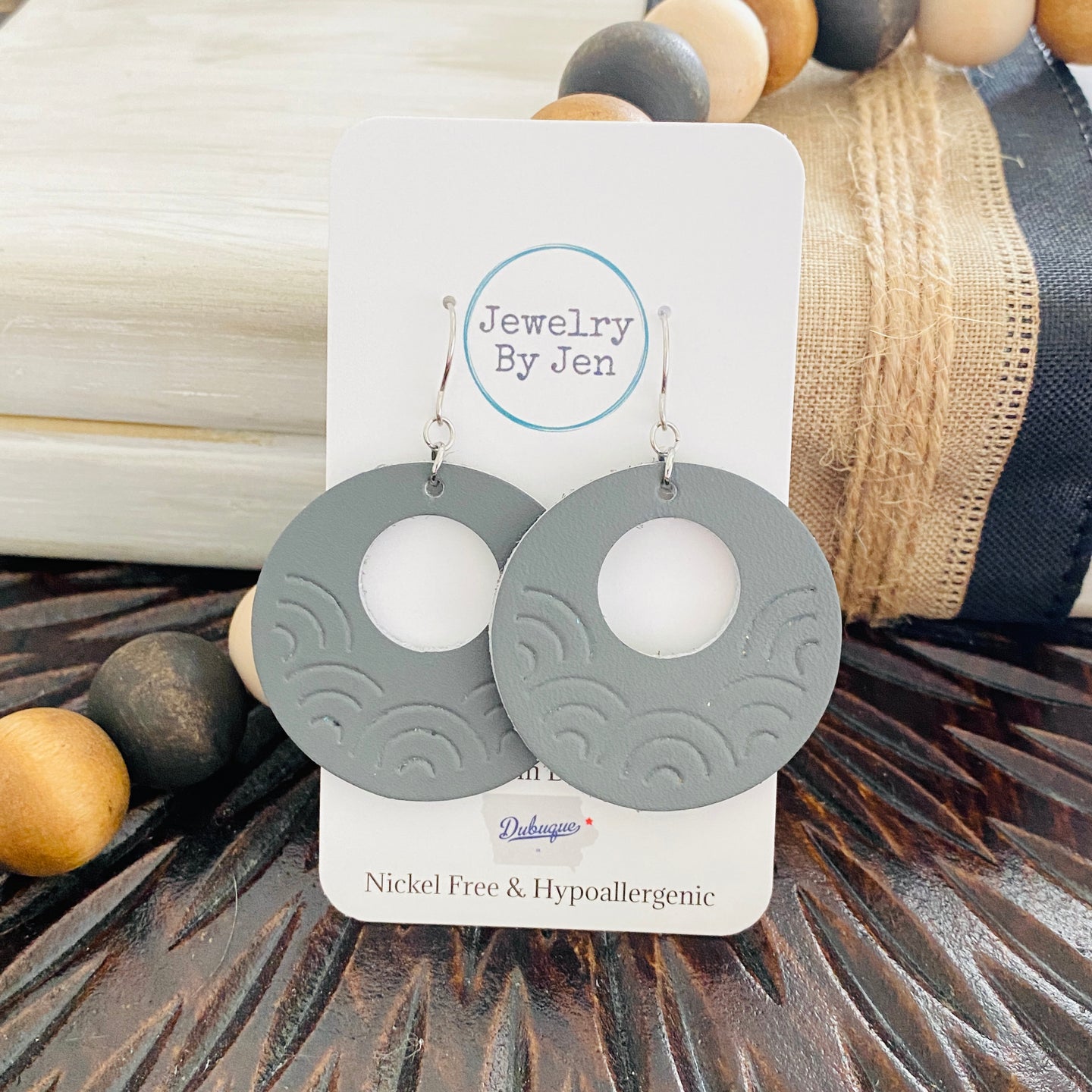 Embossed Rainbow Circle: Grey