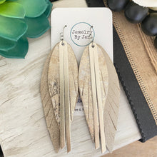 Load image into Gallery viewer, Narrow Fringe Feather: Platinum, Marble Metallic &amp; Cream