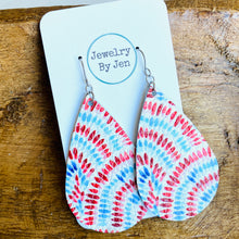 Load image into Gallery viewer, Large Teardrop: Patriotic Rainbow
