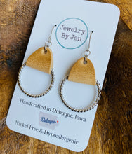 Load image into Gallery viewer, Twisted Hoop: Weathered Tan