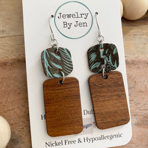 Walnut Rectangle w/Turquoise Brown Tooled Square
