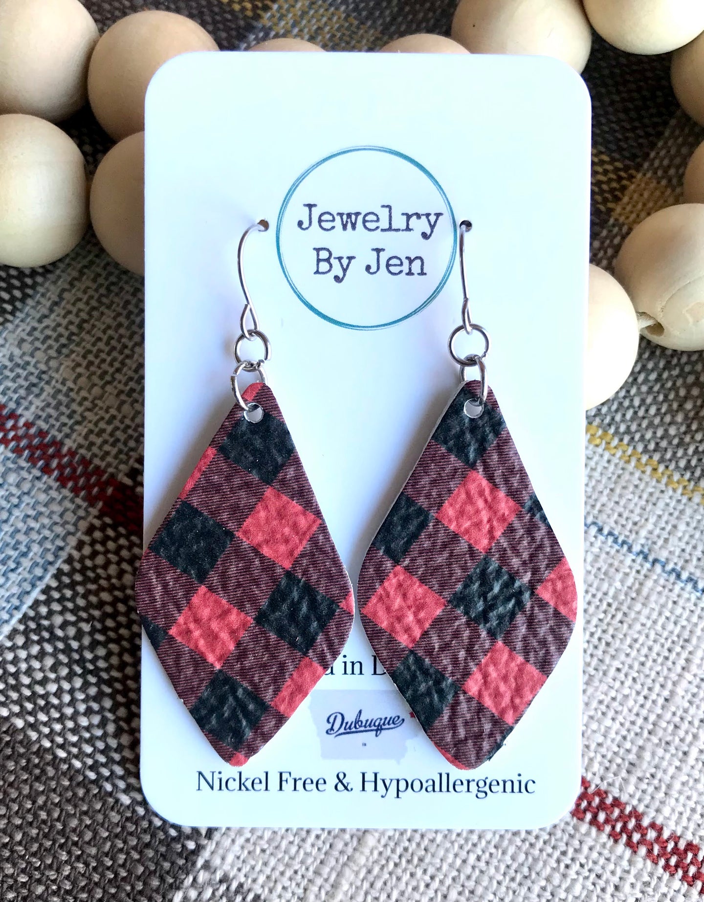 Lora: Black & Red Buffalo Plaid