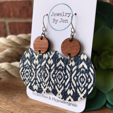 Load image into Gallery viewer, Navy Shibori Bohemian w/Wood “Luna”