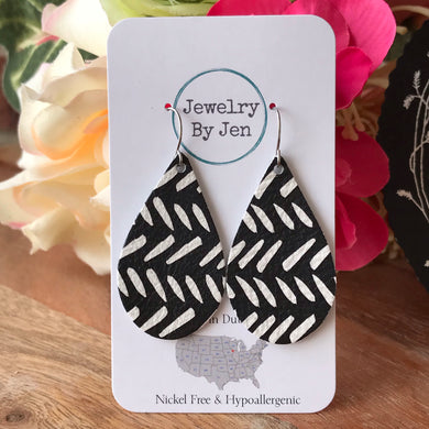 Medium Teardrop Earrings: Boho Chevron