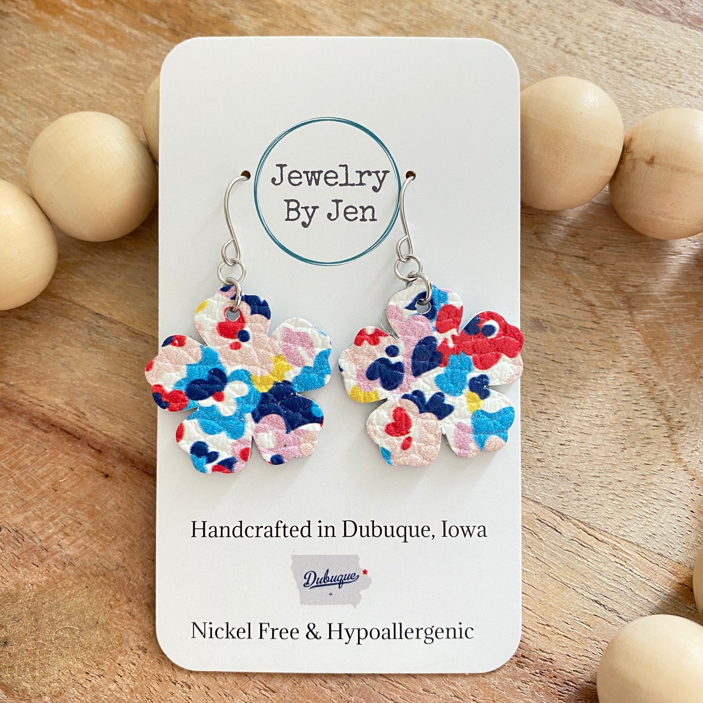 Sue’s Forget Me Not: Scattered Flower Blossoms