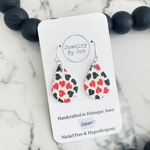 Small Teardrop Earrings: Queen of Hearts