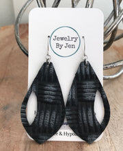 Load image into Gallery viewer, Gunmetal Weave Side Cutout