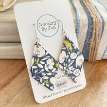 Load image into Gallery viewer, Navy Floral Cork “Lora”