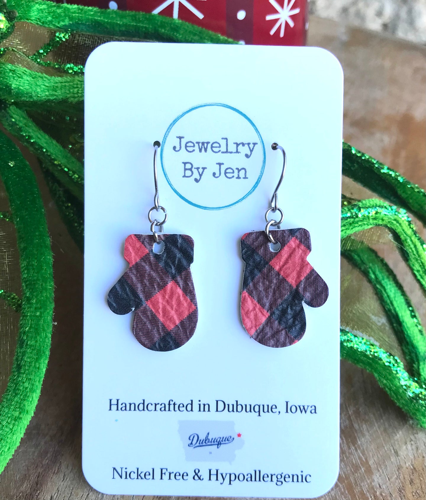 Mittens: Red & Black Buffalo Plaid