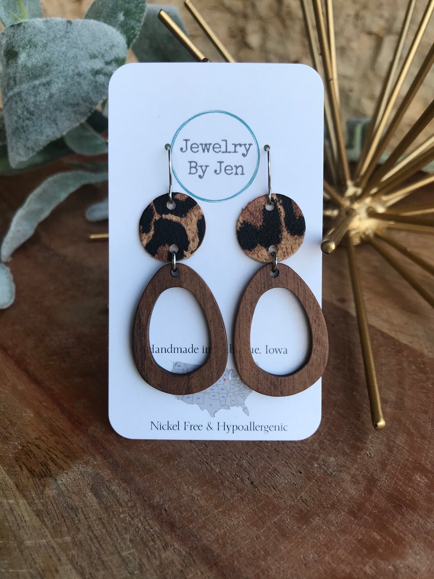 Cheetah & Wood
