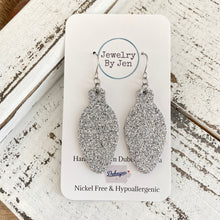 Load image into Gallery viewer, Holiday Light Bulb: Silver Fine Glitter