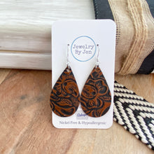Load image into Gallery viewer, Medium Teardrop Earrings: Brown &amp; Black Tooled