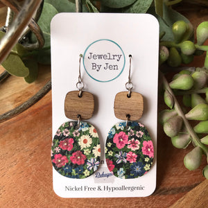 Midsummer Floral & Wood (Walnut)