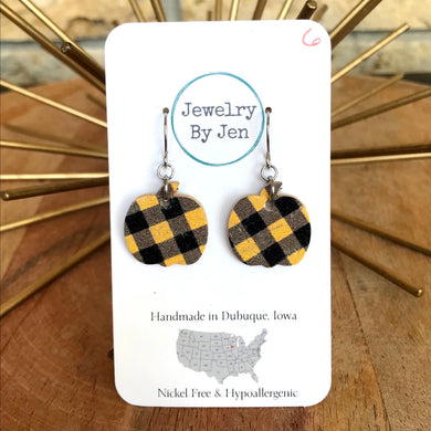 Mini Pumpkin: Yellow & Black Plaid Cork