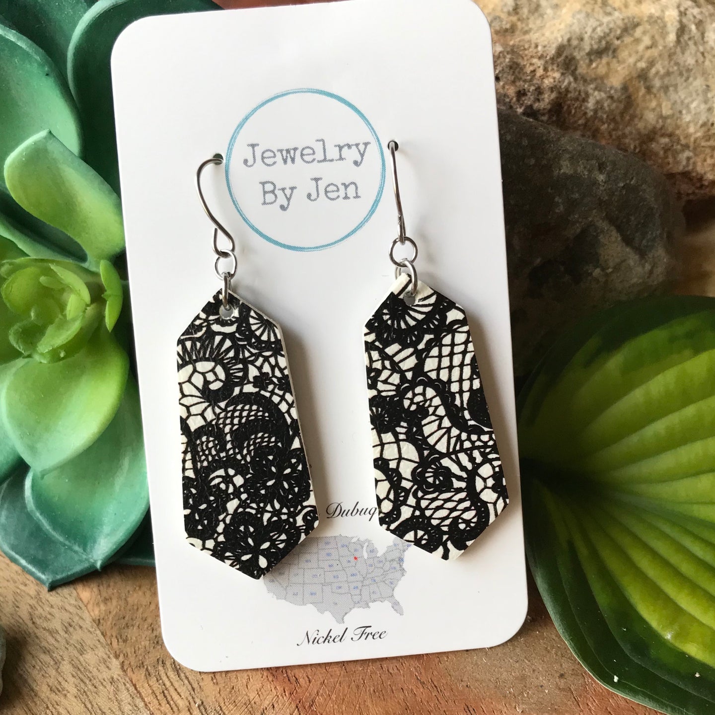 Black Lace Diamond Bar