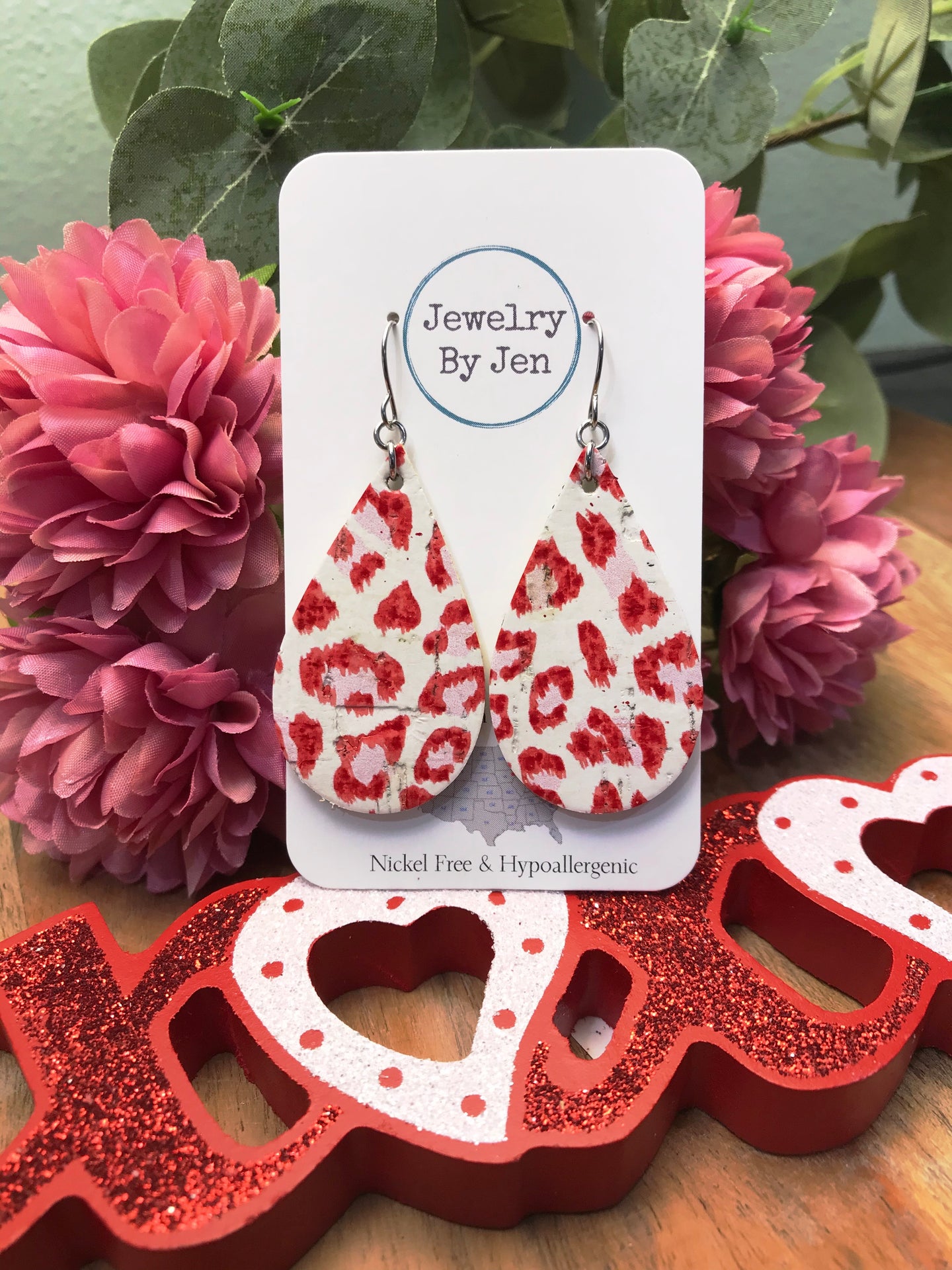 Red Cheetah on White Medium Teardrop