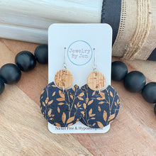 Load image into Gallery viewer, Luna: Navy Willow &amp; Cork