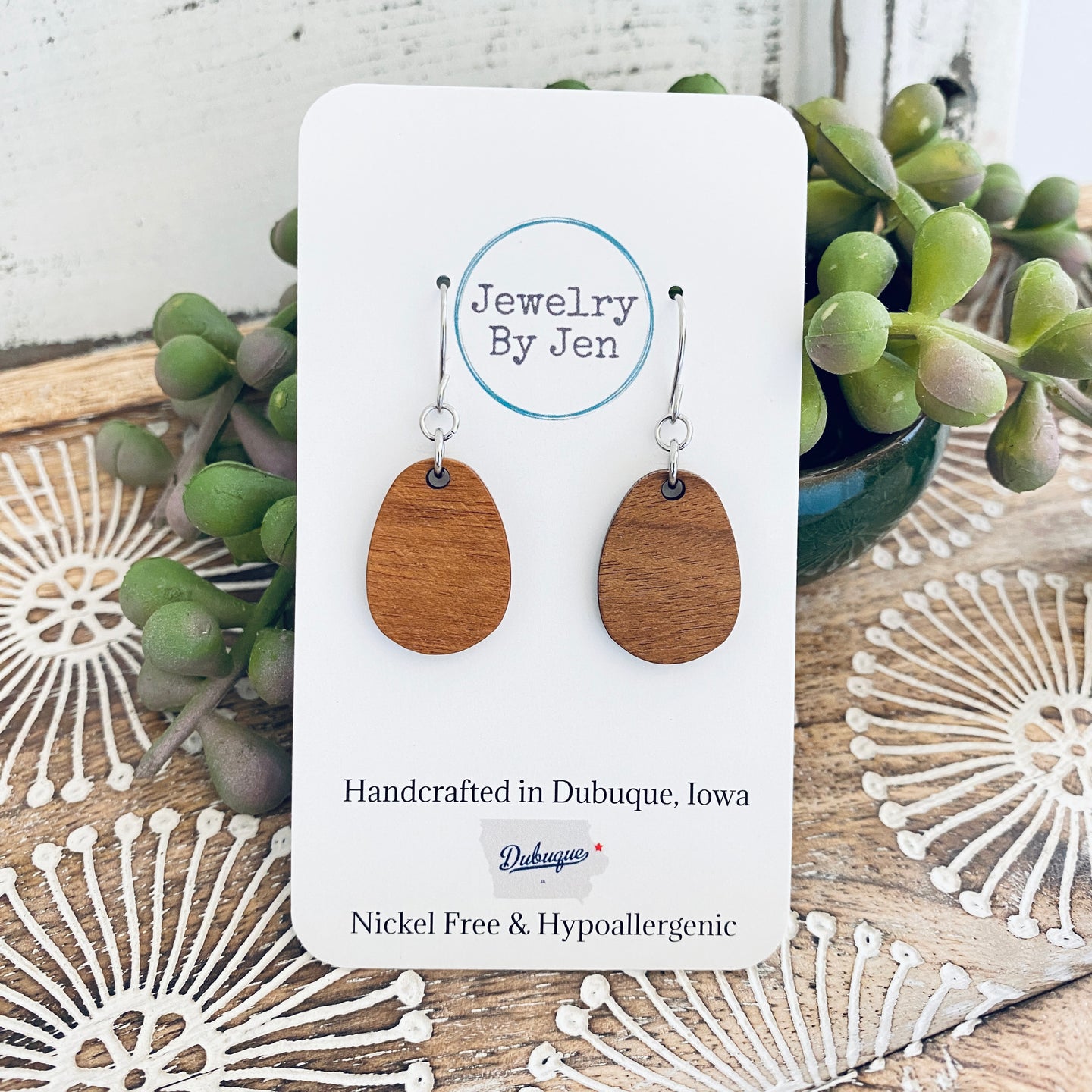 Wood Small Teardrop